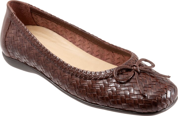 Trotters Gillian Flat