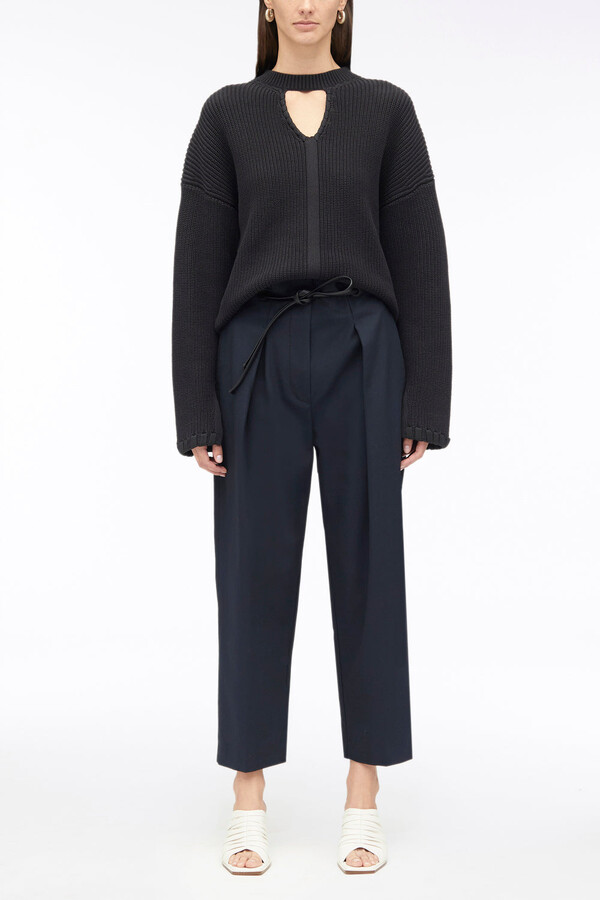 Ribbed V-Neck Jumper in MIDNIGHT MULTI