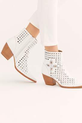 Matisse Bello Ankle Boot