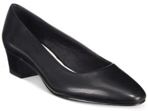 easy street kitten heels