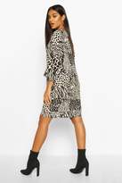 Thumbnail for your product : boohoo Animal Print Oversize Batwing Shift Dress