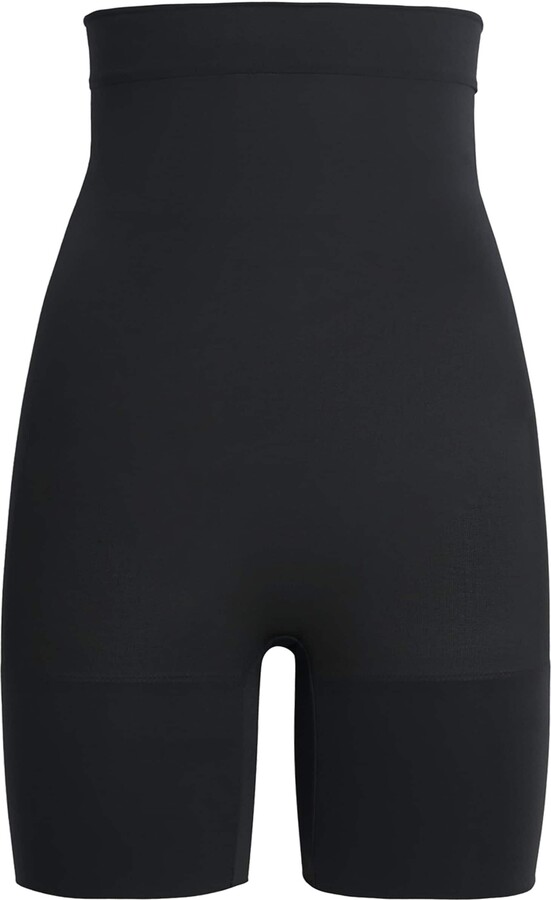 SKIMS Seamless Sculpt Mid-Thigh Shorts