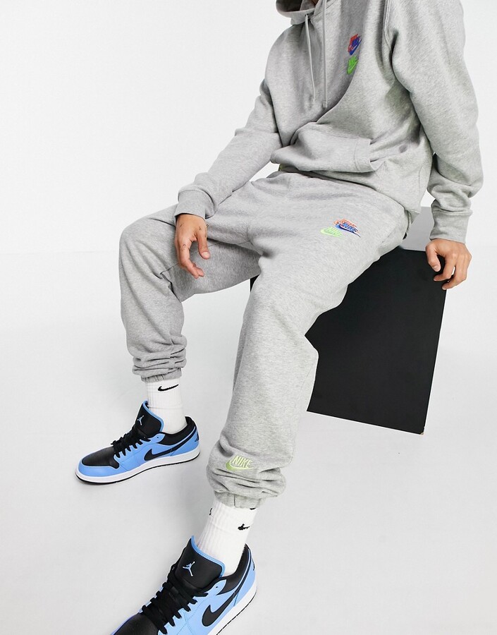 nike multi swoosh joggers