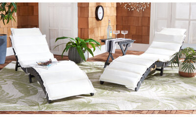 Alois Chaise Lounge Set with Cushion and Table