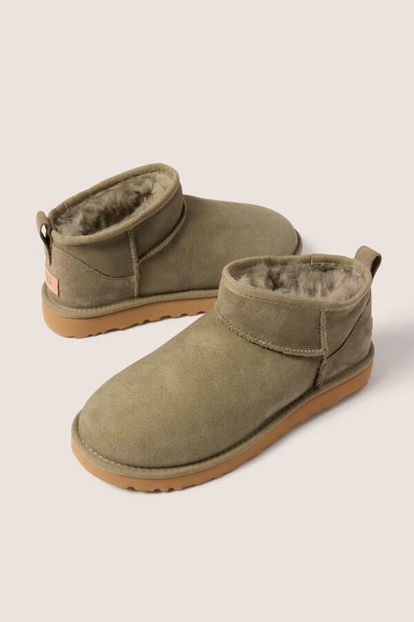 UGG Classic Ultra Mini Shoes