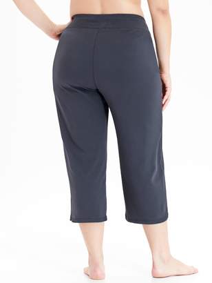 Old Navy Plus-Size Yoga Crops