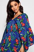 Thumbnail for your product : boohoo Palm Print Cape Sleeve Maxi Dress