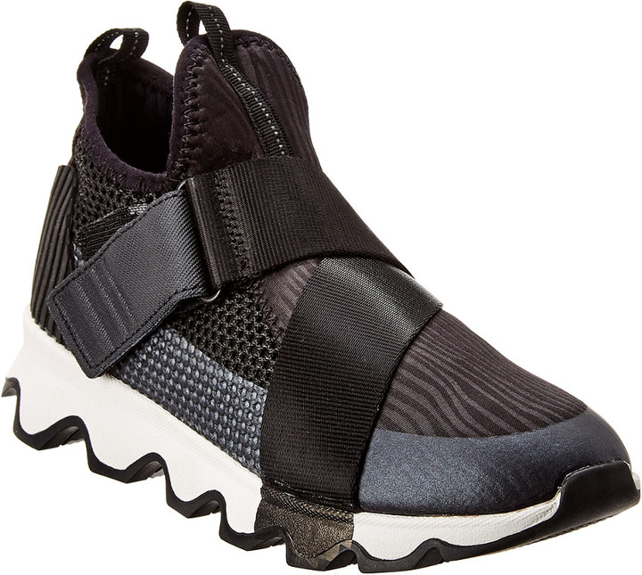 sorel kinetic sneaker dove