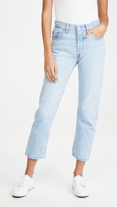 levi's 501 crop jeans in light wash