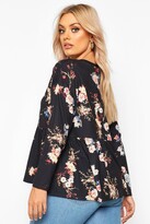 Thumbnail for your product : boohoo Plus Dark Floral Long Sleeve Smock Top
