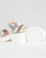 Thumbnail for your product : London Rebel Chunky Low Sandal