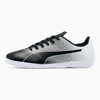 puma soccer shoes