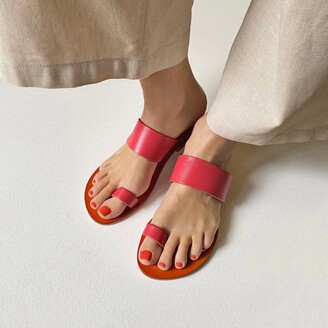 Maki Sandals - Root Leather Flat Sandals - Pomegranate