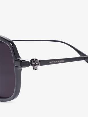 Alexander McQueen Eyewea Black aviator sunglasses