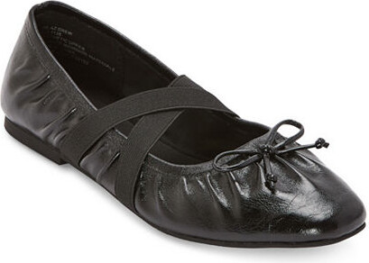Arizona Jean Co Drew Womens Closed Toe Ballet Flats