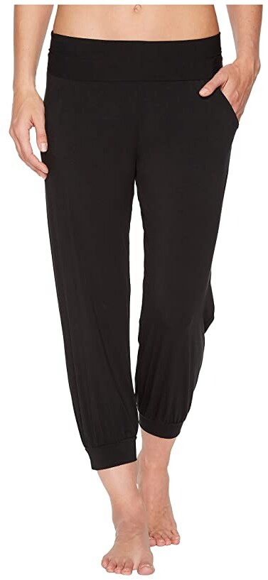 womens capri joggers