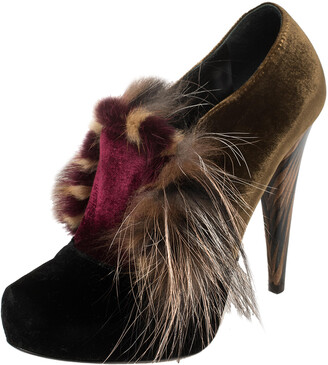fur platform pumps