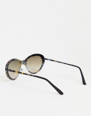 A. J. Morgan AJ Morgan oval style sunglasses in tortoise shell