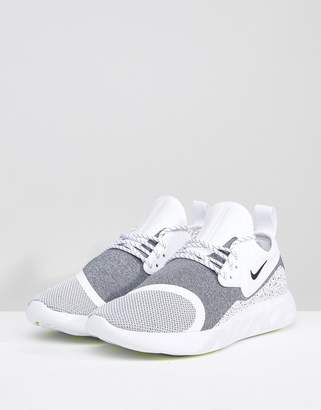 Nike Lunar Charge Sneakers In White 923619-101