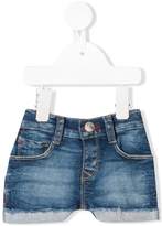 Thumbnail for your product : Levi's Kids frayed denim shorts