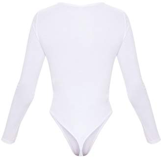 PrettyLittleThing Basic White V Neck Long Sleeve Bodysuit