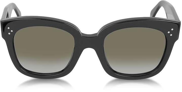 Who made Miranda Kerr's blue skinny jeans, black jacket