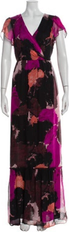 Diane von Furstenberg Silk Wrap Dress Purple Floral Print Short Sleeve with V-Neck Concealed Zip Closure at Side Designer