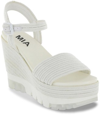 mia white platform sandals