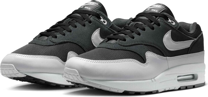 Air Max 1 Essential Sneaker