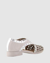 Thumbnail for your product : Gilli Flats