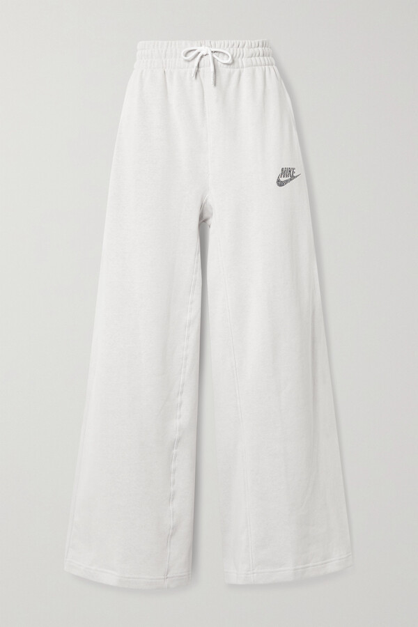 nike wide leg capris