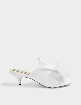 N°21 Leather Tie Front Mule Shoes in White Nappa Leather