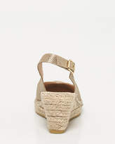 Thumbnail for your product : Le Château Spanish-made Metallic Espadrille