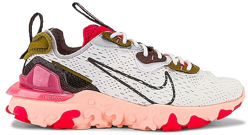 nsw react vision sneaker in summit white & sunset pulse