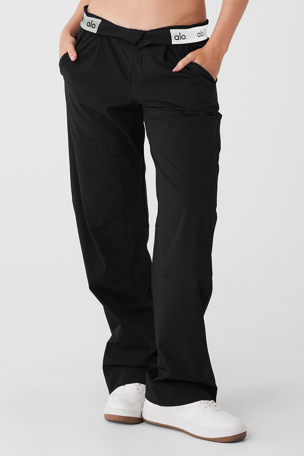 Alo Yoga Suit Up Trouser in Black, Size: Large