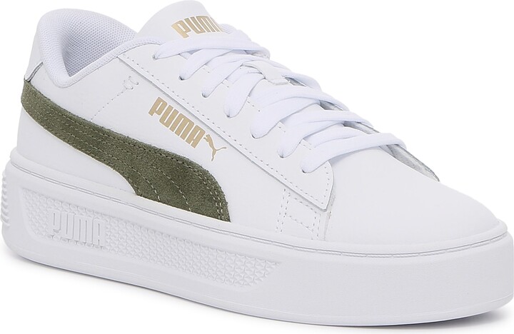 Puma🔖  White puma shoes, Sneakers fashion, Fashion shoes