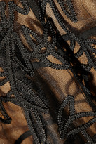 Thumbnail for your product : Oscar de la Renta Appliquéd tulle midi dress