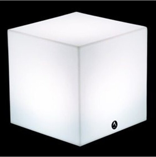 Artkalia Kubbia Moderna XL LED Corded Cube in White