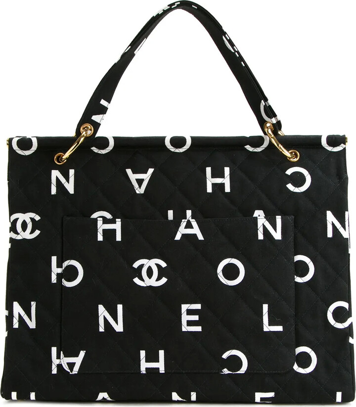 Chanel Pre Owned Quilted Logo Tote