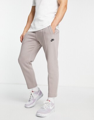 nike club tapered joggers