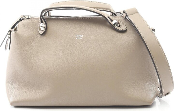 Fendi Beige Leather Handbag (Pre-Owned)