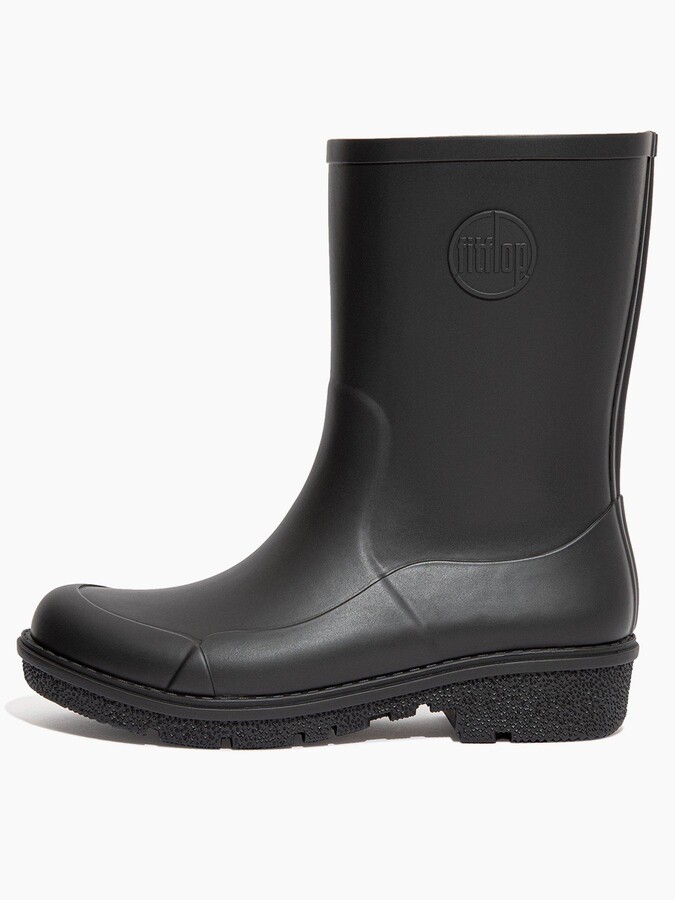 low black wellies