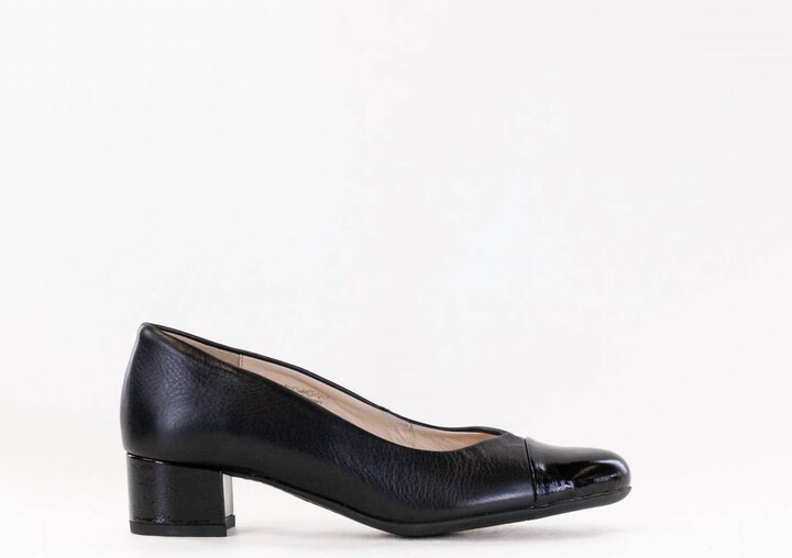ara Women's Nanette Pumps In Black
