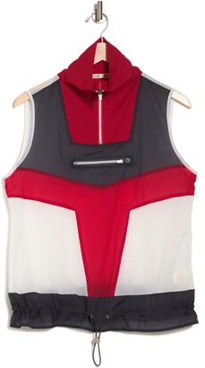 max studio vest