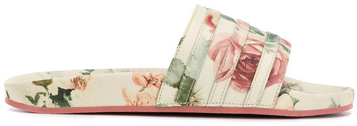 eric emanuel adilette slides