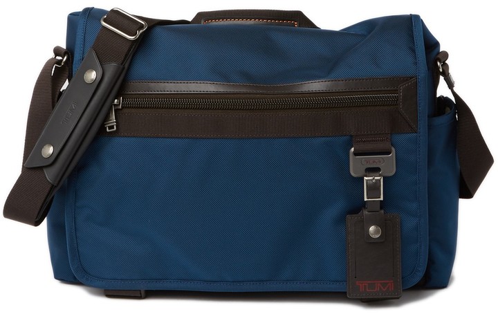 tumi northlake expansion messenger bag