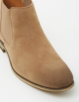 Filmore Gusset Boots