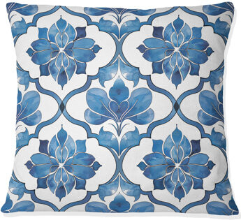 Blue White Modern Quatrefoil III - Modern Throw Pillow