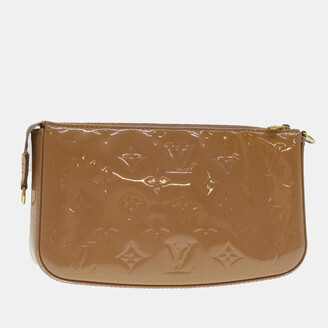 Louis Vuitton Beige Monogram Vernis Leather Pochette Accessoires Shoulder  Bag