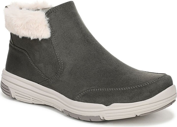 Amaze Women's Ankle Booties